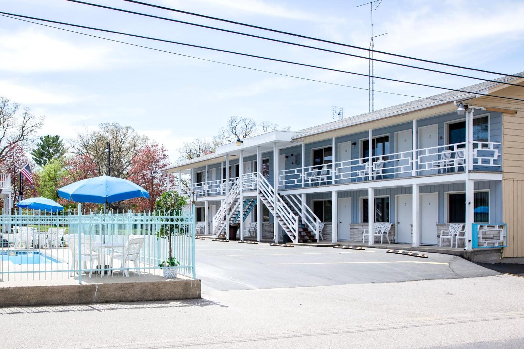 Starlite Motel Wisconsin Dells Exterior foto